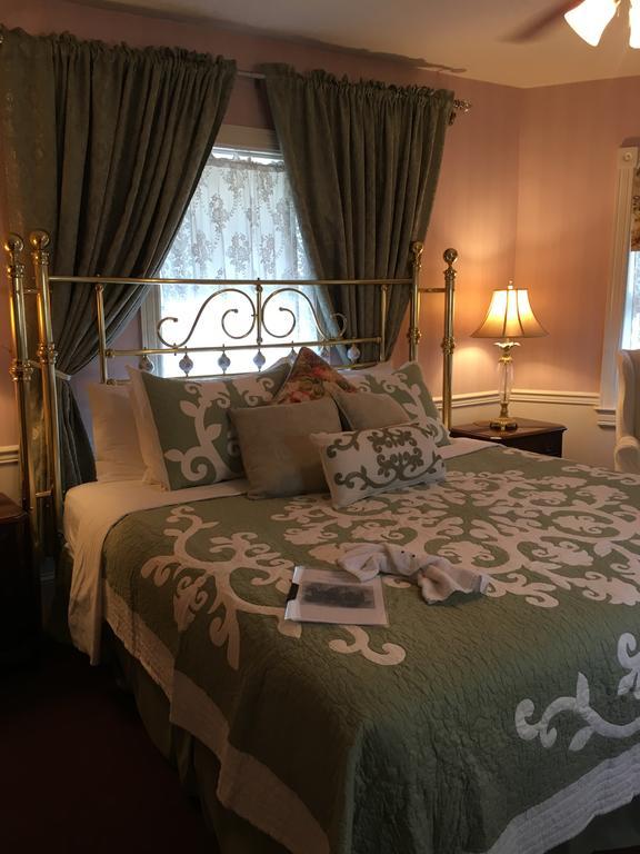 Parsonage Inn Bed And Breakfast Saint Michaels Exteriör bild