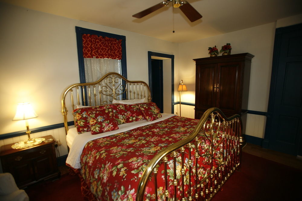 Parsonage Inn Bed And Breakfast Saint Michaels Exteriör bild