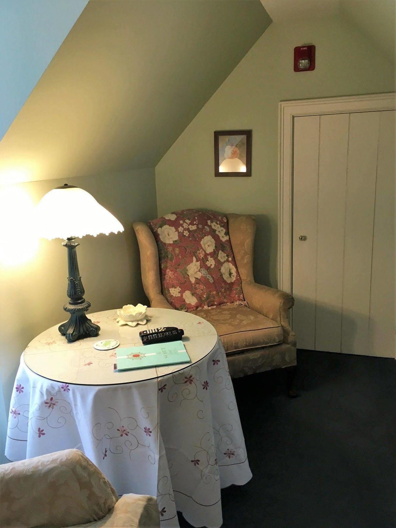 Parsonage Inn Bed And Breakfast Saint Michaels Exteriör bild